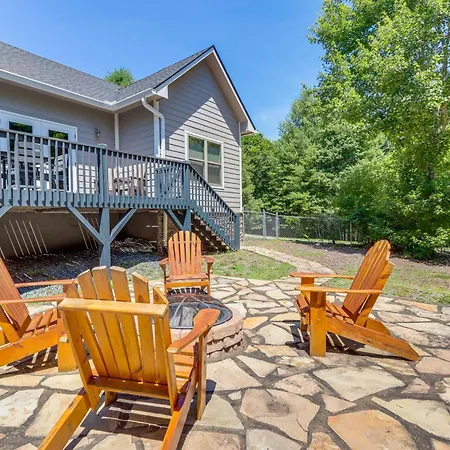 Peaceful Murphy Home With Fire Pit 2 Mi To Downtown